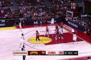欧洲热身赛-中国女篮杨舒予绝平西班牙 比赛进入加时！